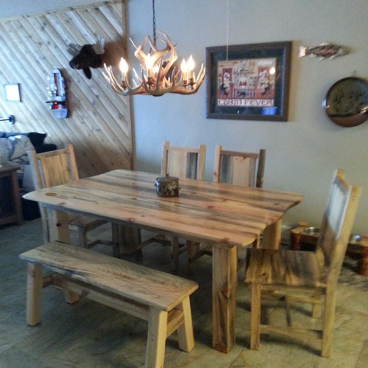 blue pine dining table
